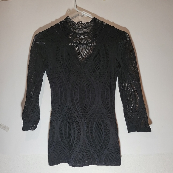 Free People Tops - Womens XS Free People black open weave lace 3/4 sleeve top